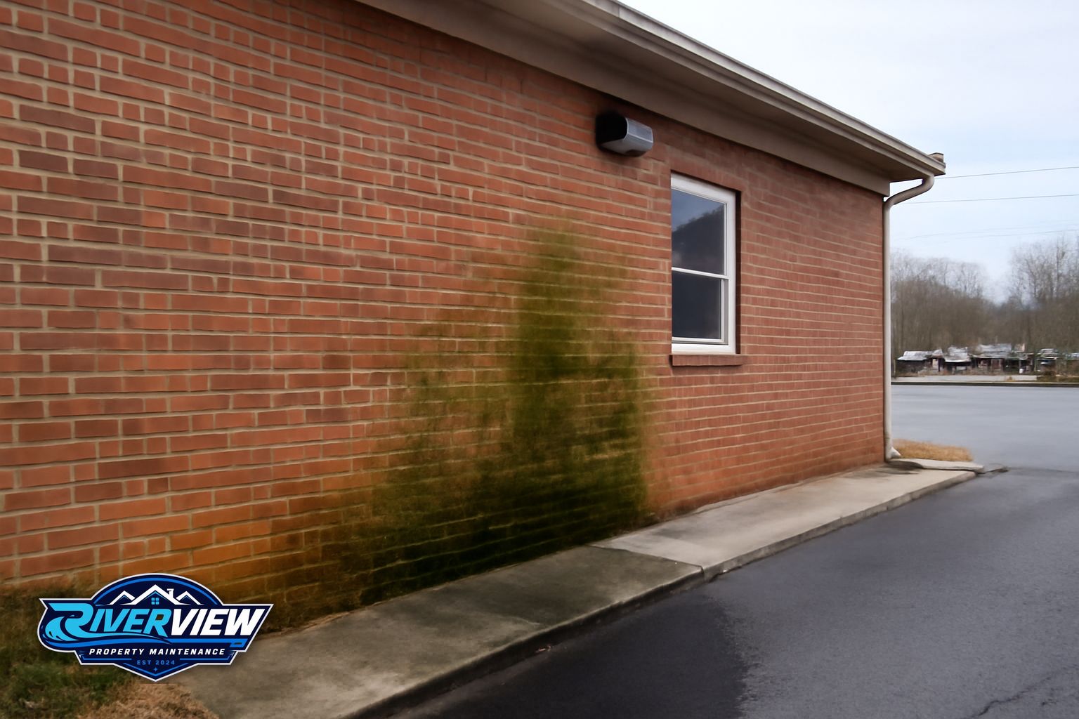 Exterior buildup relevant to holiday lighting installation
