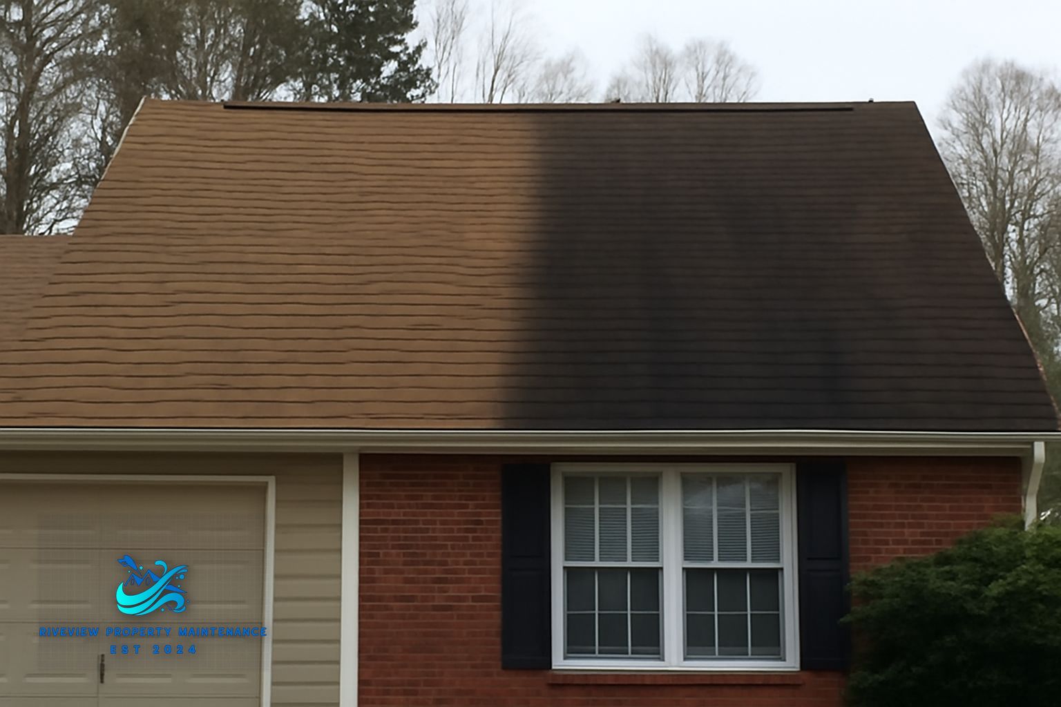 Clean roof and driveway after full exterior service in Auburn Georgia