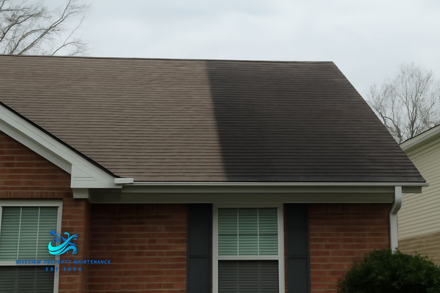 Before and after roof and gutter cleaning on a home in the Buford Georgia area